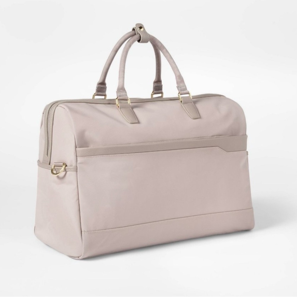 Open Story: Structured Carry On Bag